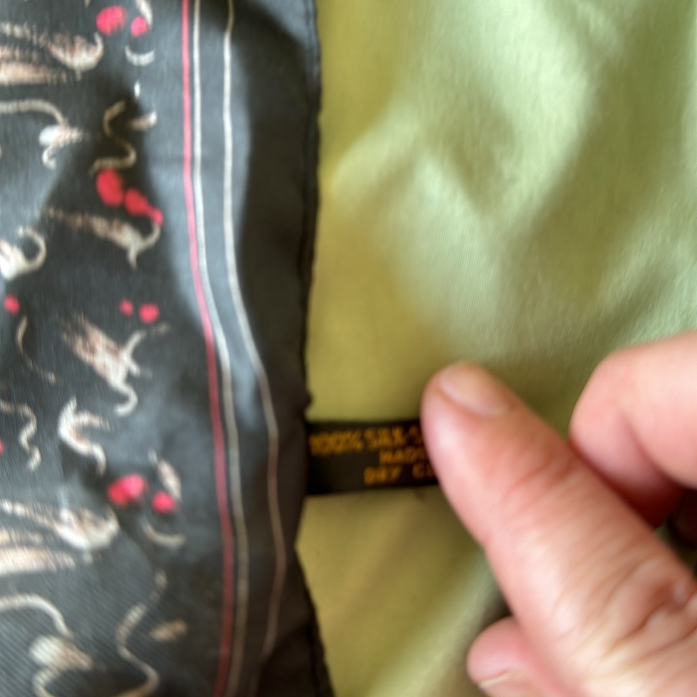 Small Handkerchief / Pocket Square - image 3